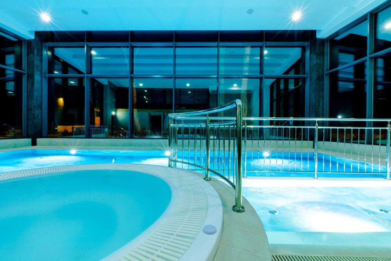 Resort Hevenia Rewal 3 Buitenkant foto